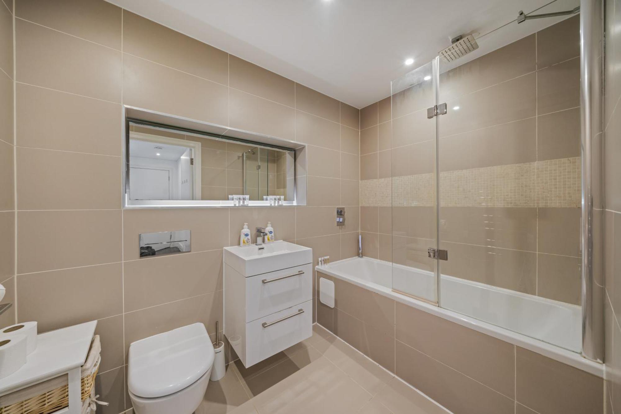 Riverside 1Br With Easy Transport 20Min To City Centre ลอนดอน ภายนอก รูปภาพ